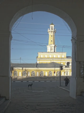  Площадь Революции