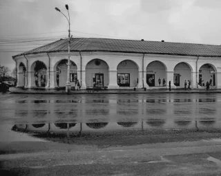 Архитектура центра Костромы. Сусанинская пл. на фотографиях