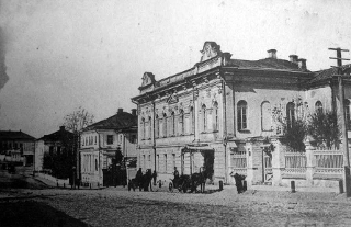 Островского улица