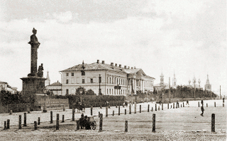 Центр Костромы Сусанинская площадь на фотографиях