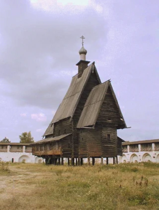  Русская деревянная архитектура на сваях