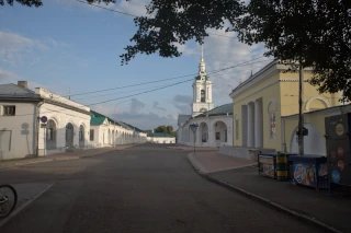  Вид со стороны городского парка. Историко-архитектурные памятники