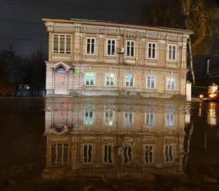  Кострома в лужах. Александр Альбертович Апатов