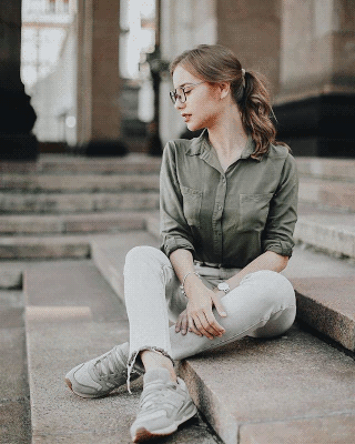  Katya Savinova