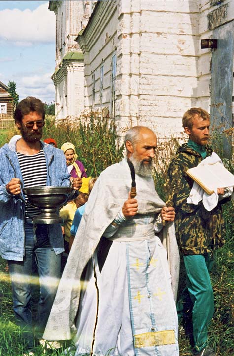 Последний крестный ход на Смоленскую 10 августа 1994 г