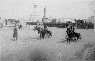  Гужевой пассажирский транспорт на Фотографиях