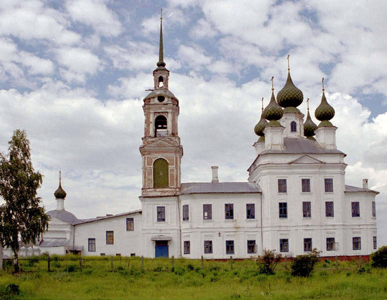 Рисунок 38 Покровская церковь, с. Шунга. Фото 2003 г.